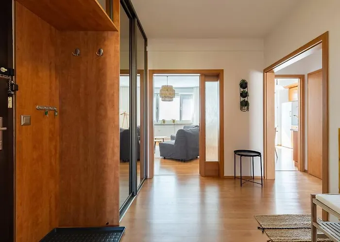 Duna Retreat: Serenity